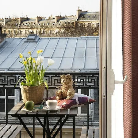 Hotel Le Petit Chomel Parigi