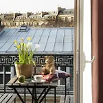 Otel Le Petit Chomel Paris