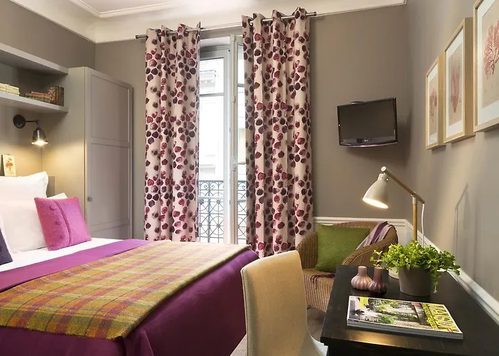 Le Petit Chomel 3* Paris