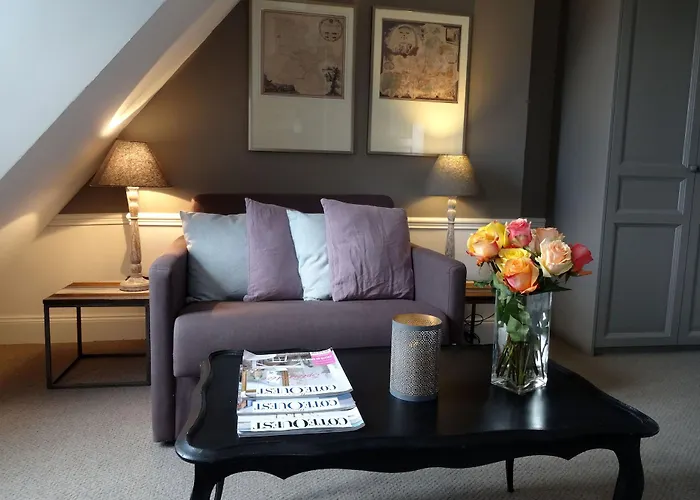 ホテル Le Petit Chomel 3*