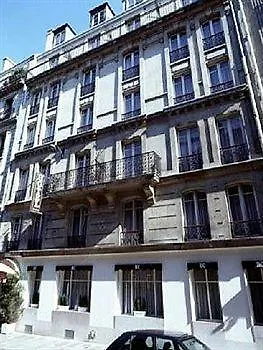 Le Petit Chomel ホテル