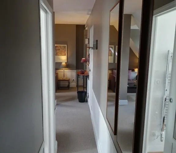 Le Petit Chomel Paris