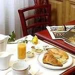 Hotel Le Petit Chomel 3*