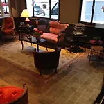 Le Petit Chomel Hotel 3*