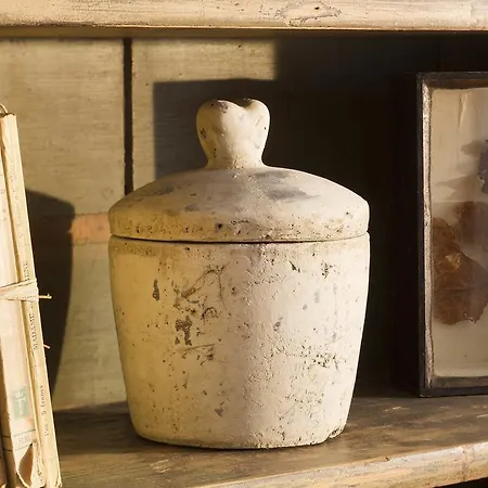 Le Petit Chomel Отель 3*