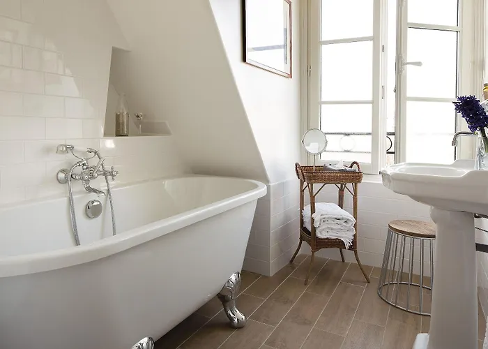 Le Petit Chomel Parijs