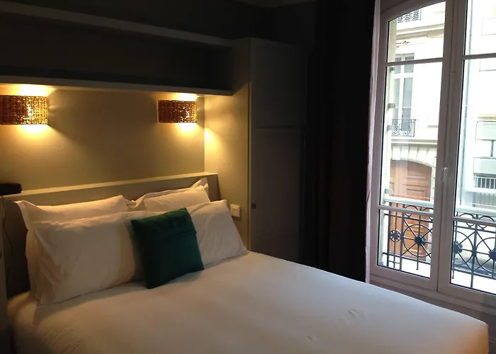 Le Petit Chomel Hotel Parijs