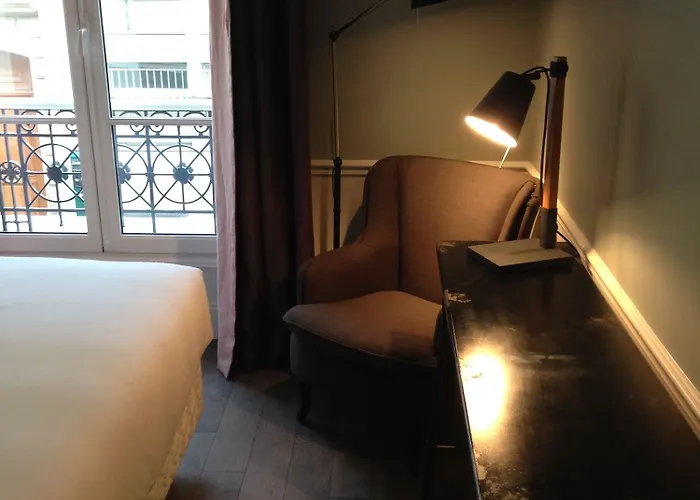 Hotel Le Petit Chomel